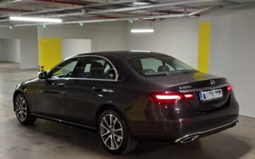MERCEDES-BENZ E-KLASSE 4 MATIC (prin Eurorental)