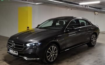 MERCEDES-BENZ E-KLASSE 4 MATIC (prin Eurorental)