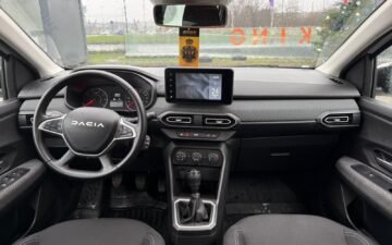 DACIA LOGAN (prin Eurorental)