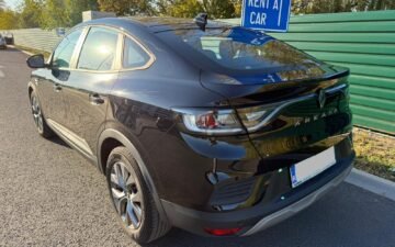 RENAULT ARKANA Hybrid (prin Eurorental)