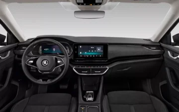 Skoda Octavia IV (prin Eurorental)